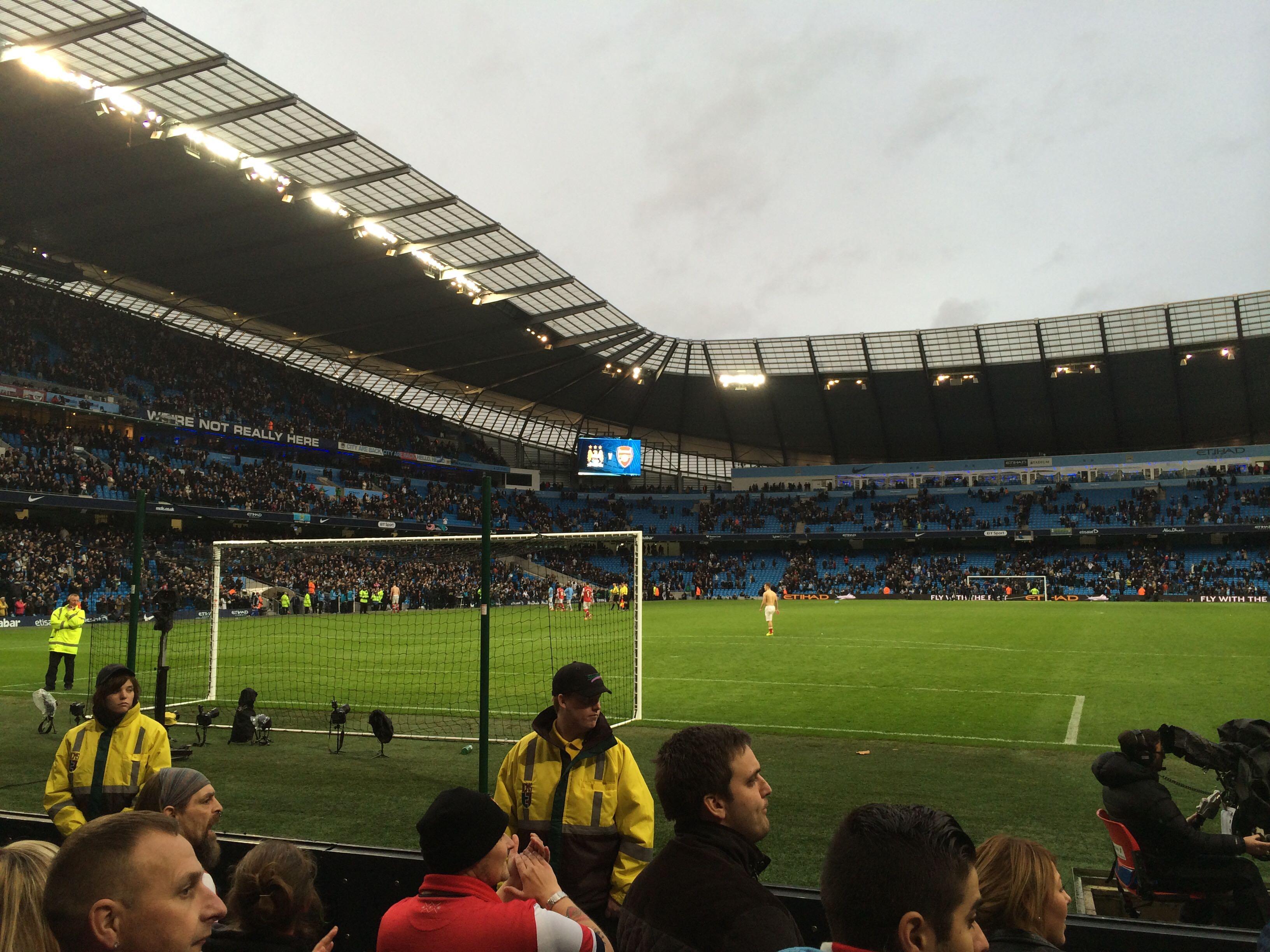 来形容伊尼 来形容伊尼