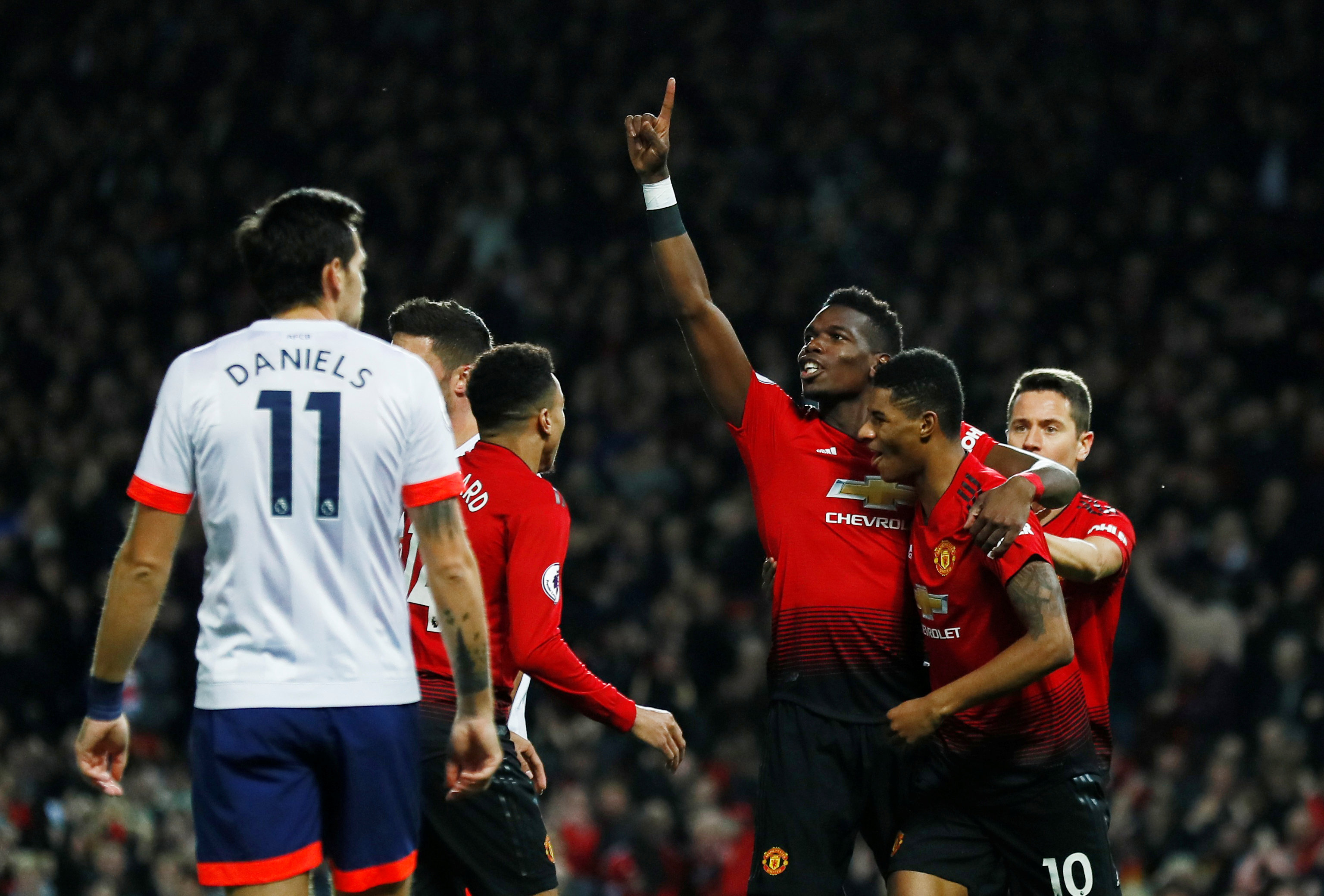 塔在低谷时 塔在低谷时