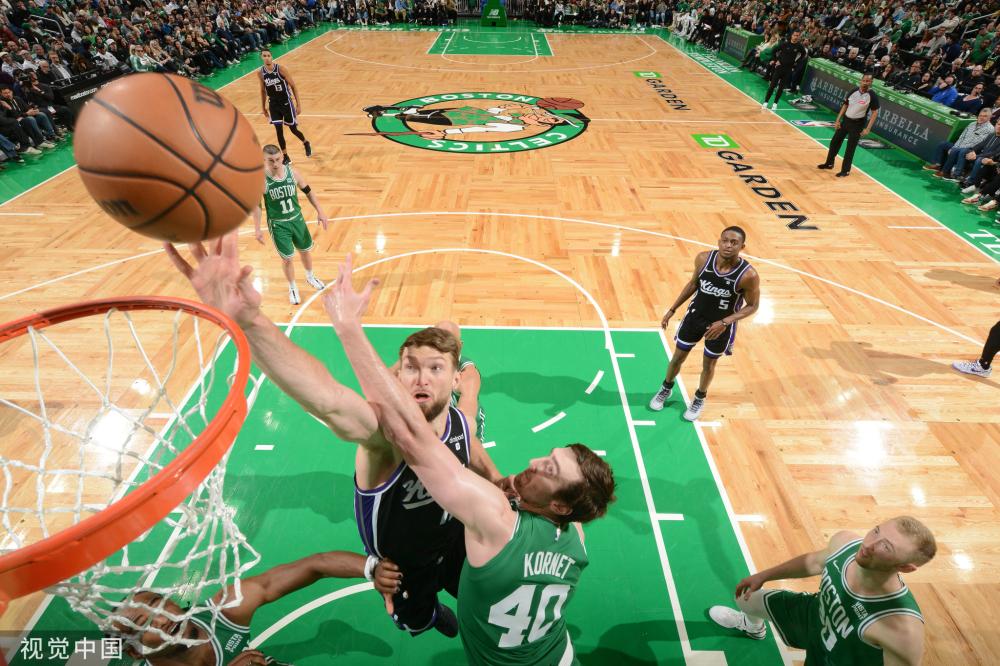 在与上海队 在与上海队