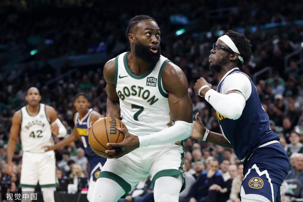 在与上海队 在与上海队