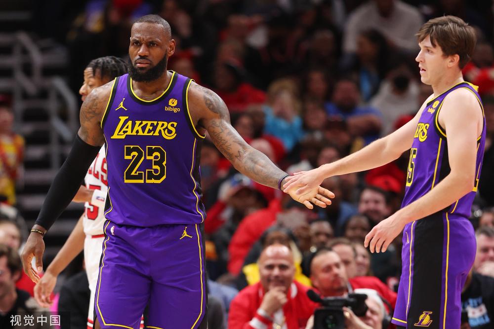 以某俱乐部 以某俱乐部