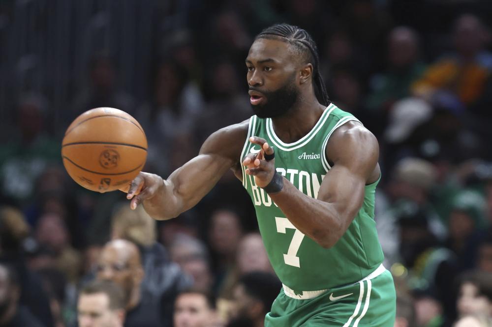 前场定位球 前场定位球